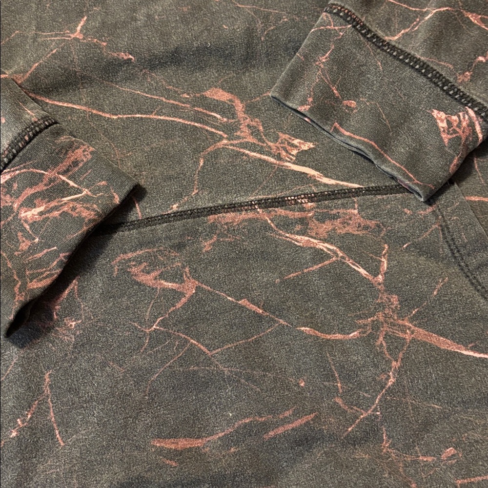Torrid Everyday Fleece Black and Maroon Marble Active Hoodie Size 3 (22/24) - Picture 4 of 15